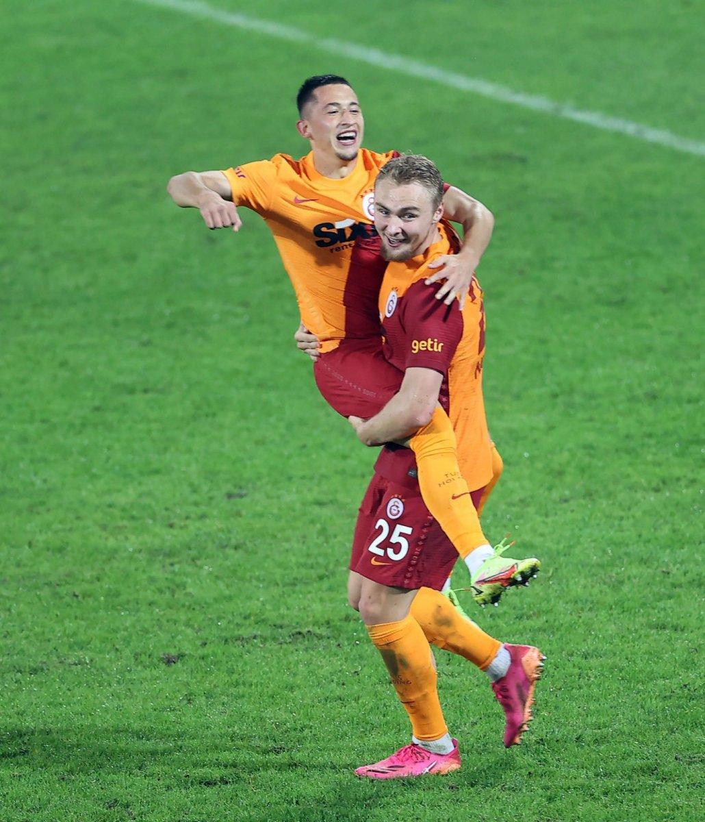 Galatasaray, Rizespor'u 3-2 mağlup etti
