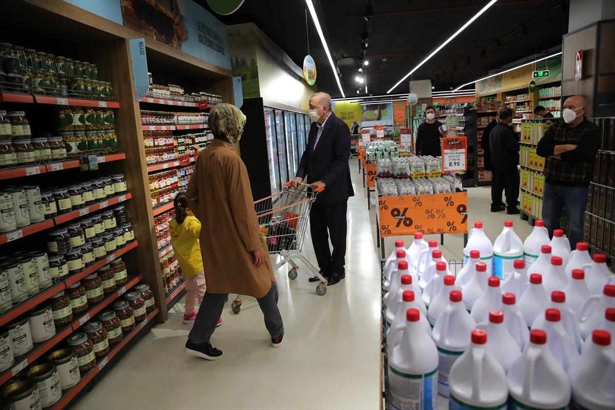 Cumhurbaşkanı Erdoğan: Türkiye genelinde 1000 kadar market açılacak