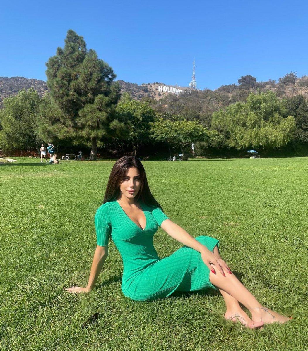 Spiker Ela Rumeysa Cebeci, sokak köpeğinin saldırısına uğradı