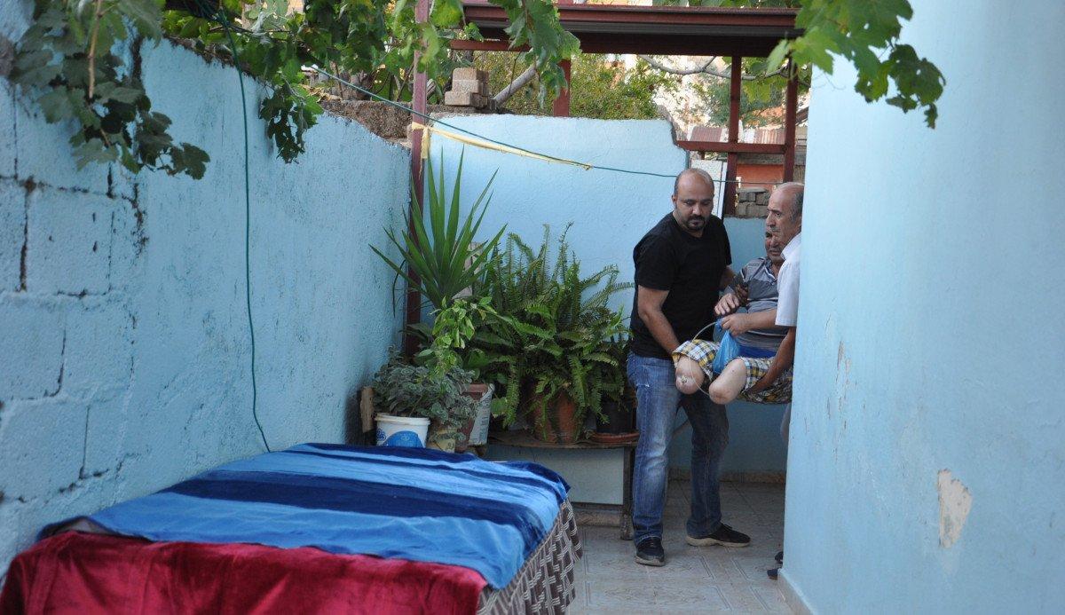 Gaziantep’te, ayakları kesilen adamın akülü sandalye çağrısı