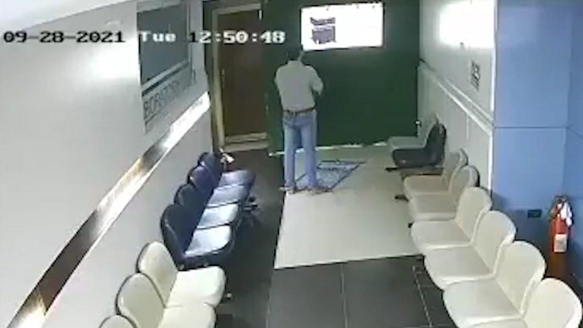 Mısır'daki adam, namaz kılarken secdede vefat etti