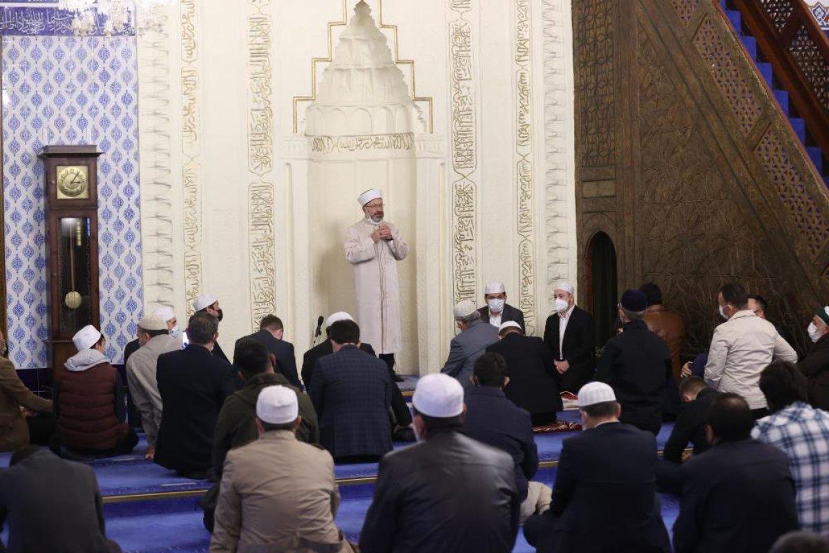 Ali Erbaş: Okuldan sonra çocukları camilerimize getirelim