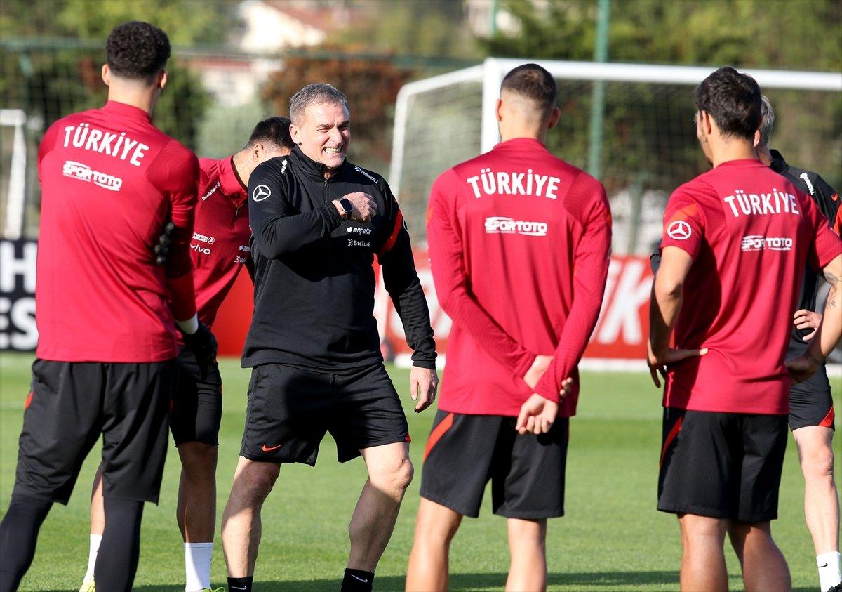 Milli Takım, Stefan Kuntz ile ilk idmanına çıktı