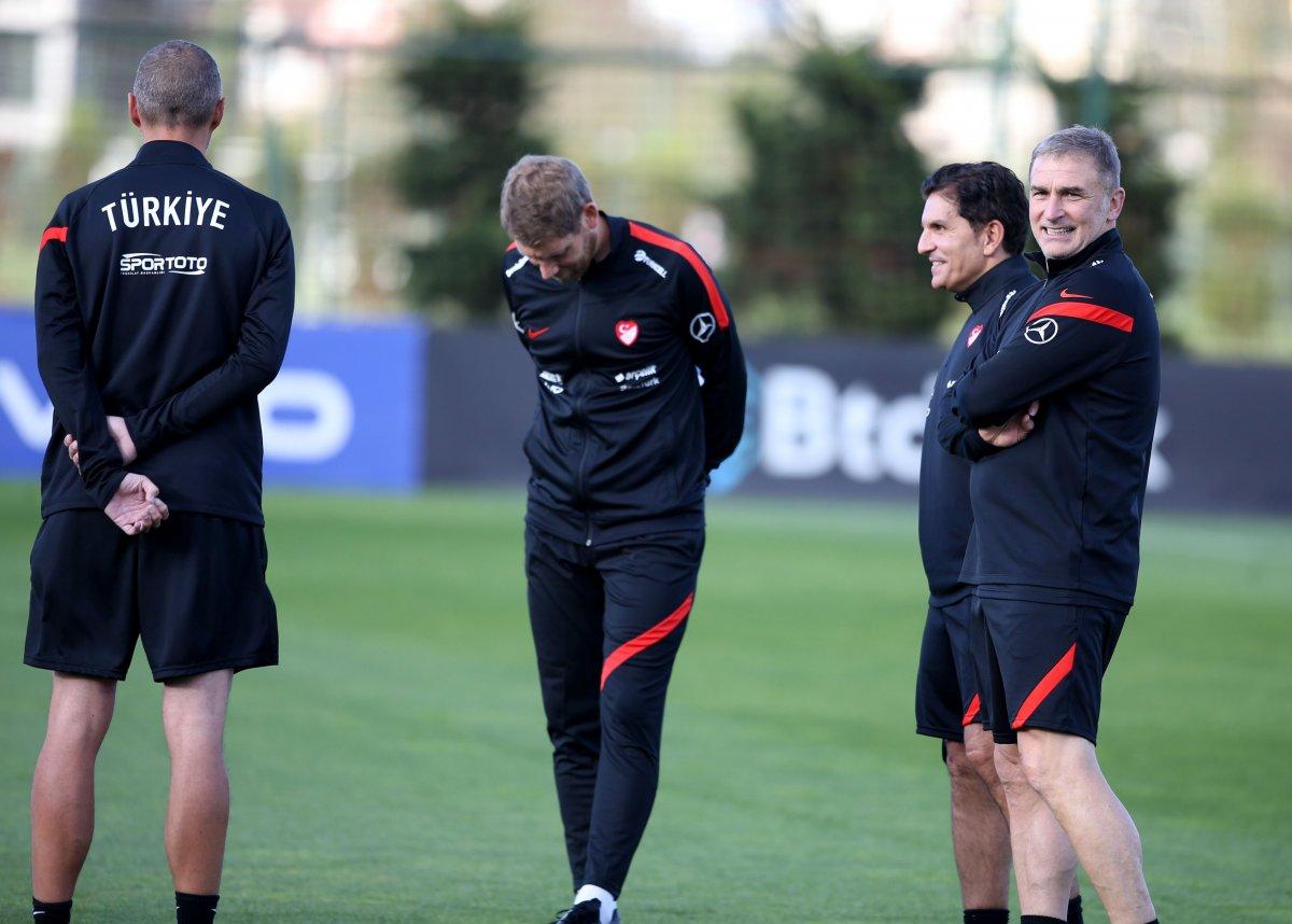 Milli Takım, Stefan Kuntz ile ilk idmanına çıktı