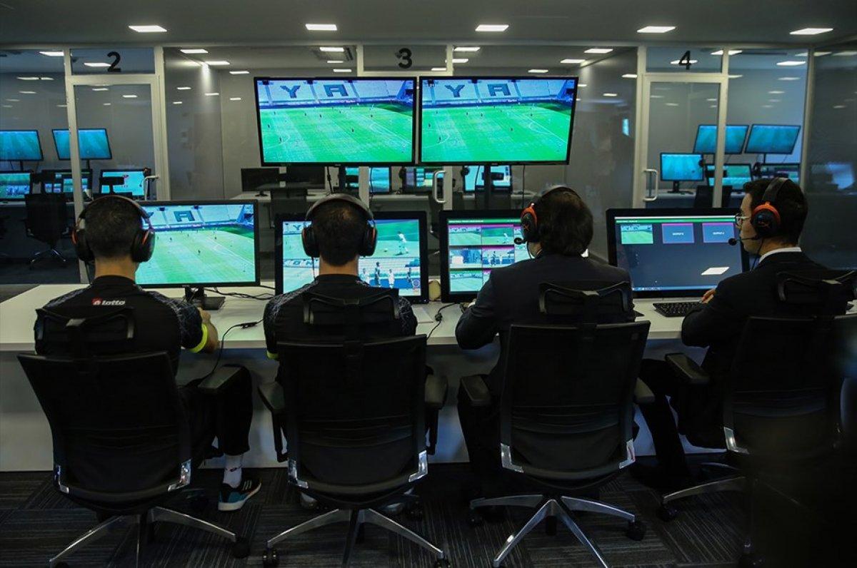 Süper Lig hakemlerine ''VAR'' uyarısı