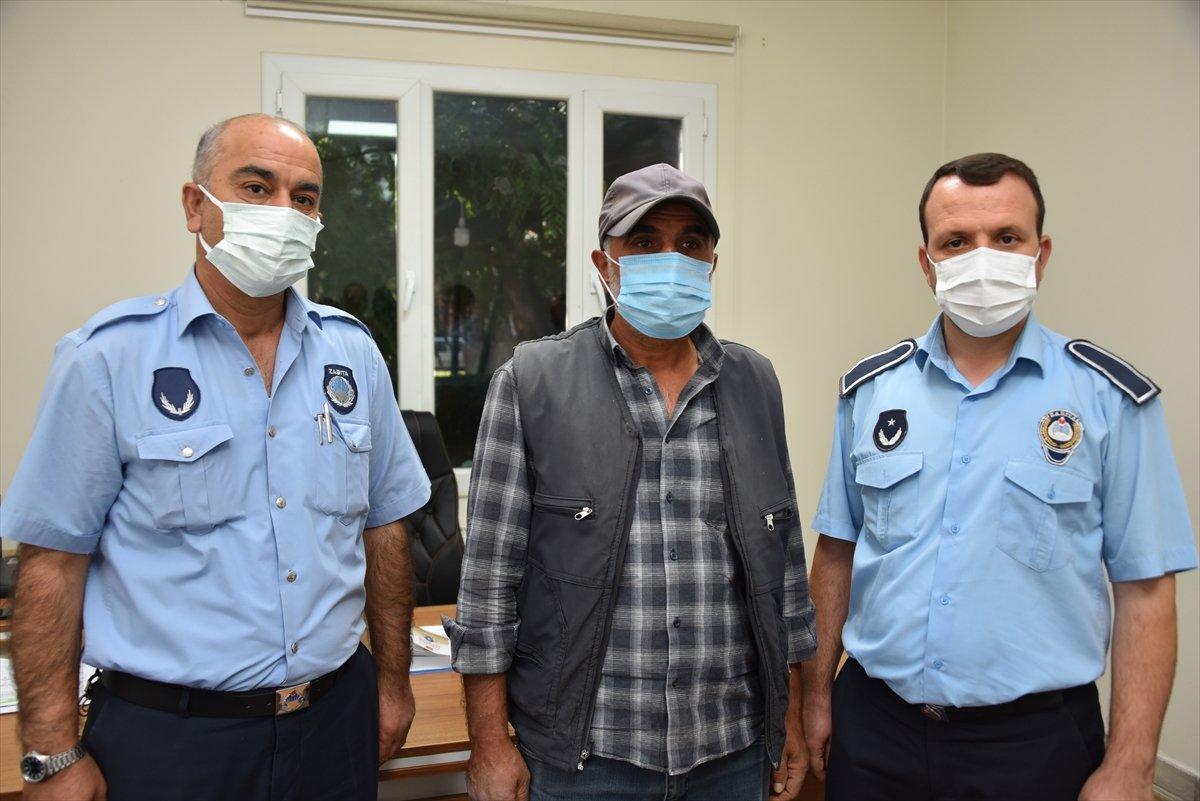 Şanlıurfa'da bulduğu cüzdanı sahibine ulaştıran adam: Gözümüz haram parada yok