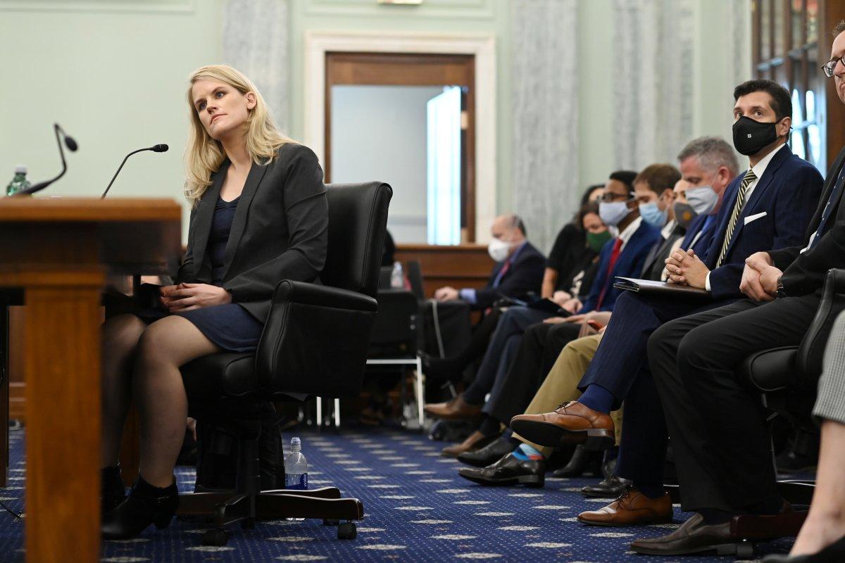 Facebook muhbiri Frances Haugen, şirkette düzenleme yapılmasını istedi