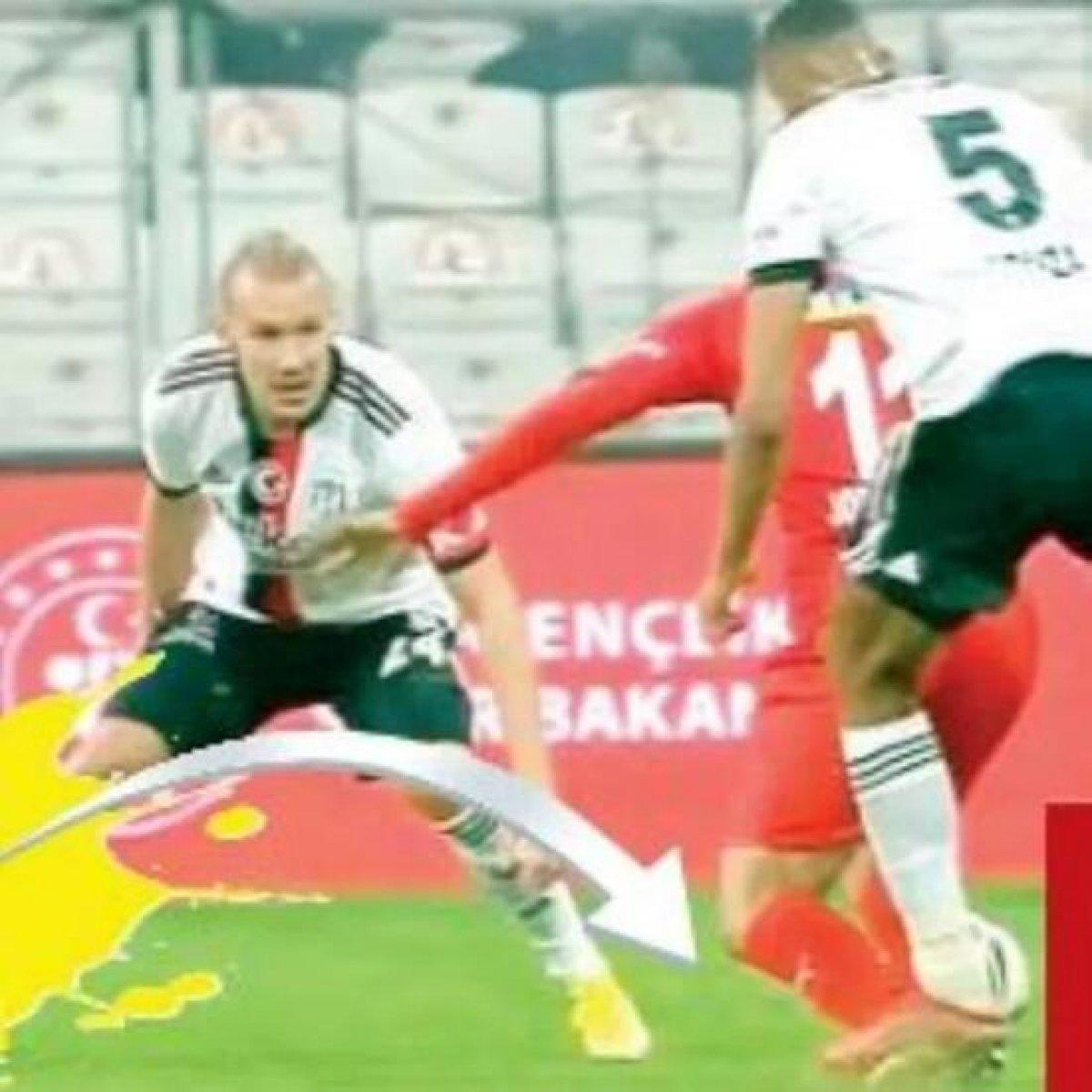 Hakem hocası Uilenberg'den Josef'in pozisyonuna yorum