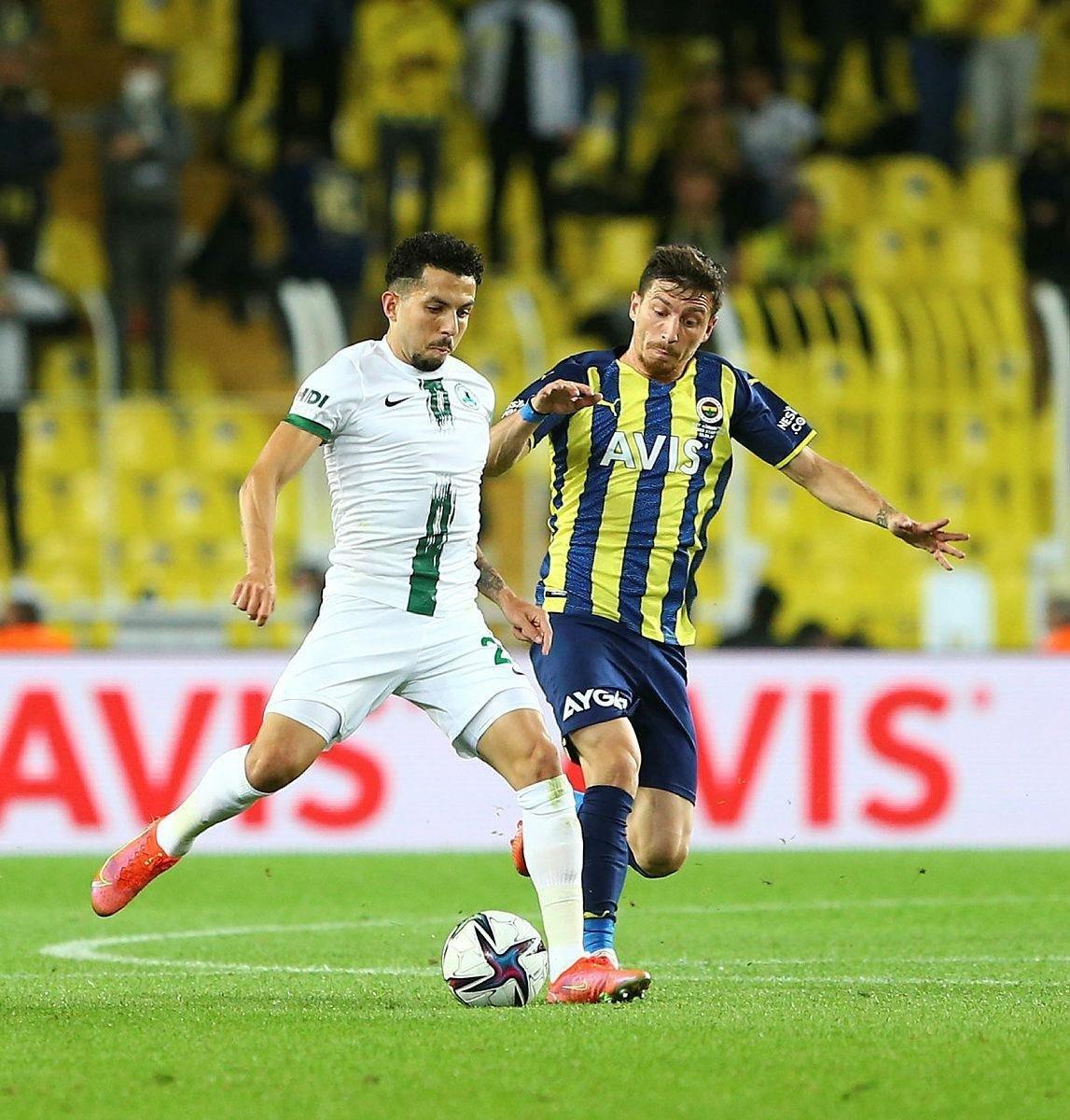 Mert Hakan Yandaş, Vitor Pereira'yı sevindirdi