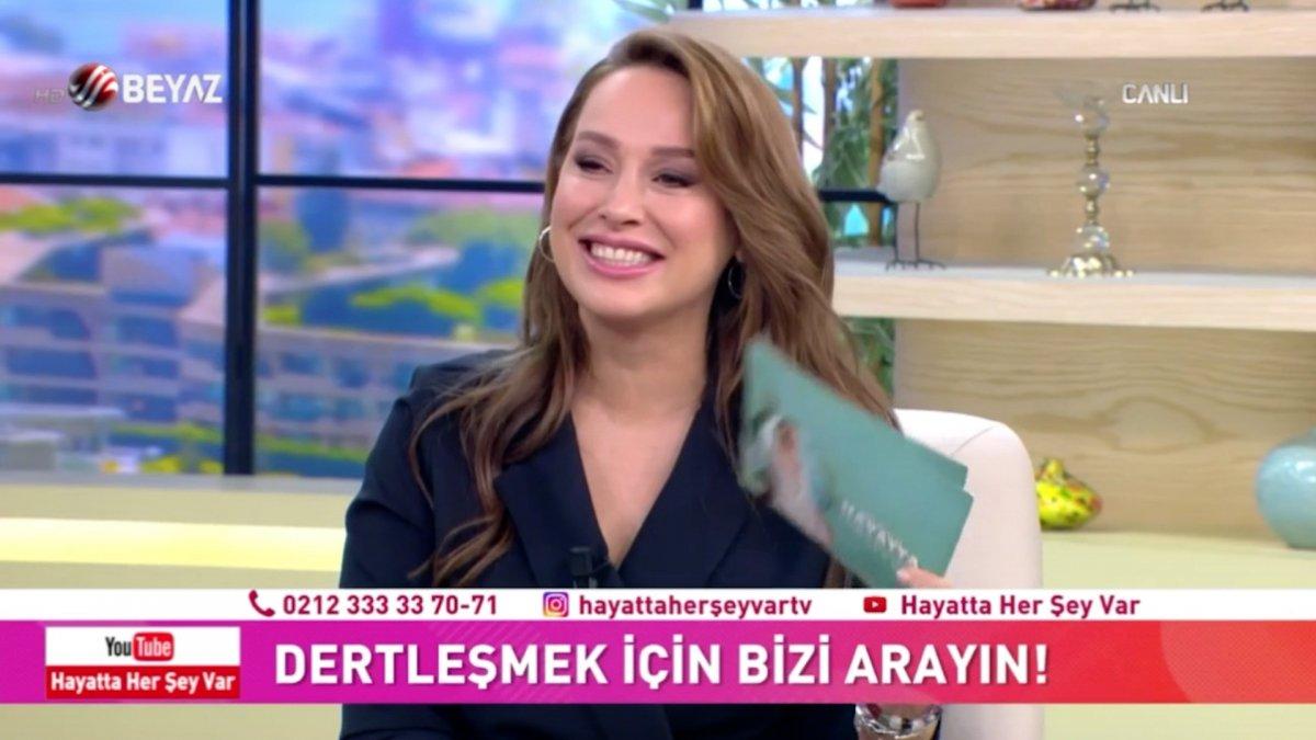 'Seni şirinlemek istiyorum’ mesajı Nur Viral’i gülme krizine soktu