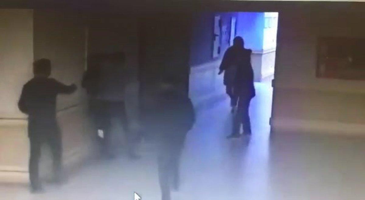 Kocaeli'de, hasta yakını güvenlik görevlisini darbetti