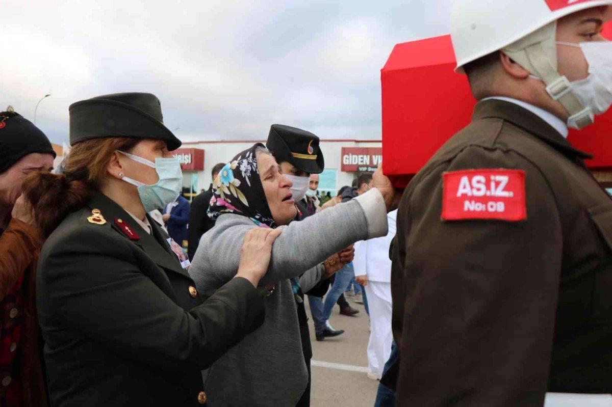 Şehit Tayfun Özköse'nin cenazesi memleketi Samsun'a getirildi