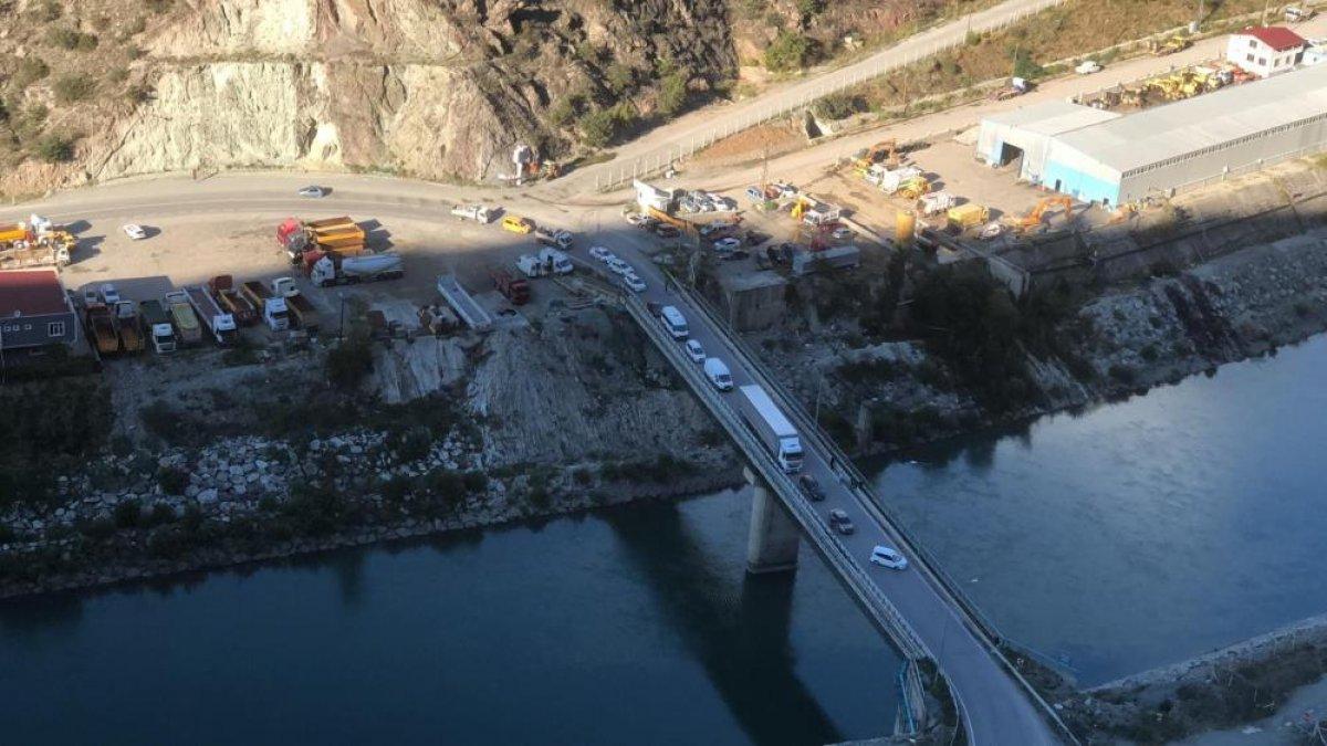 Artvin'de sağanak yağış nedeni ile heyelan yaşandı