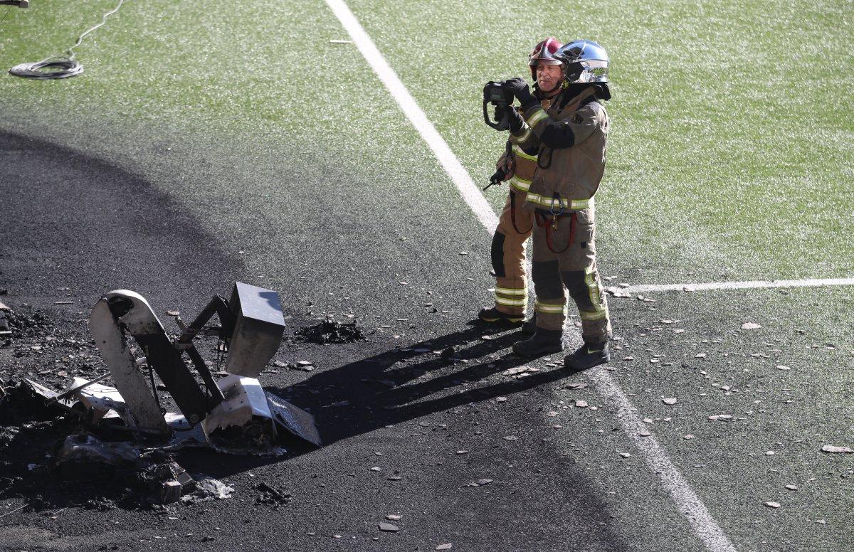 Andorra-İngiltere maçı öncesi VAR monitörü patladı