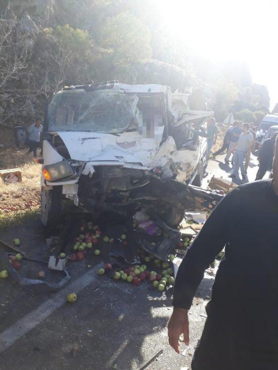Isparta'daki ölümlü feci kazanın görüntüleri