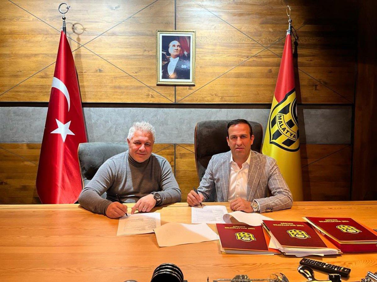 Yeni Malatyaspor, Marius Sumudica ile sözleşme imzaladı