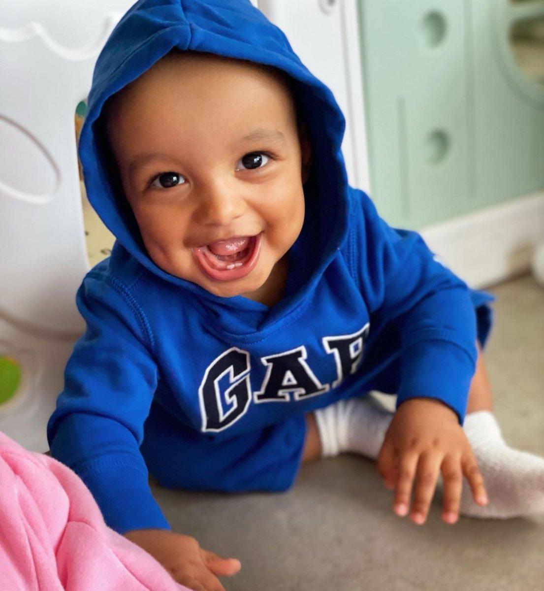 Soner Sarıkabadayı oğlunun yüzünü ilk kez gösterdi