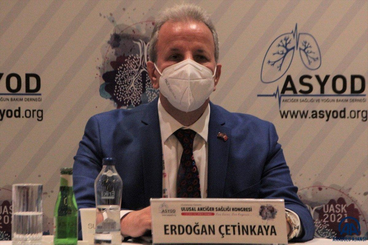 Bilim Kurulu: Toplumun yüzde 90'ı tam doz aşılanmalı