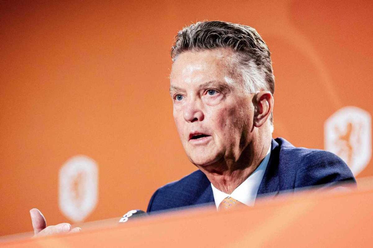 Louis Van Gaal: Türkiye kazansın isterdim