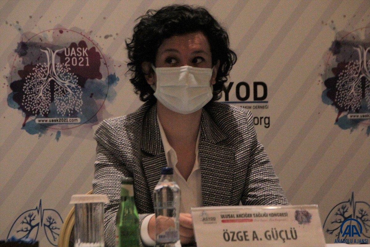 Bilim Kurulu: Toplumun yüzde 90'ı tam doz aşılanmalı