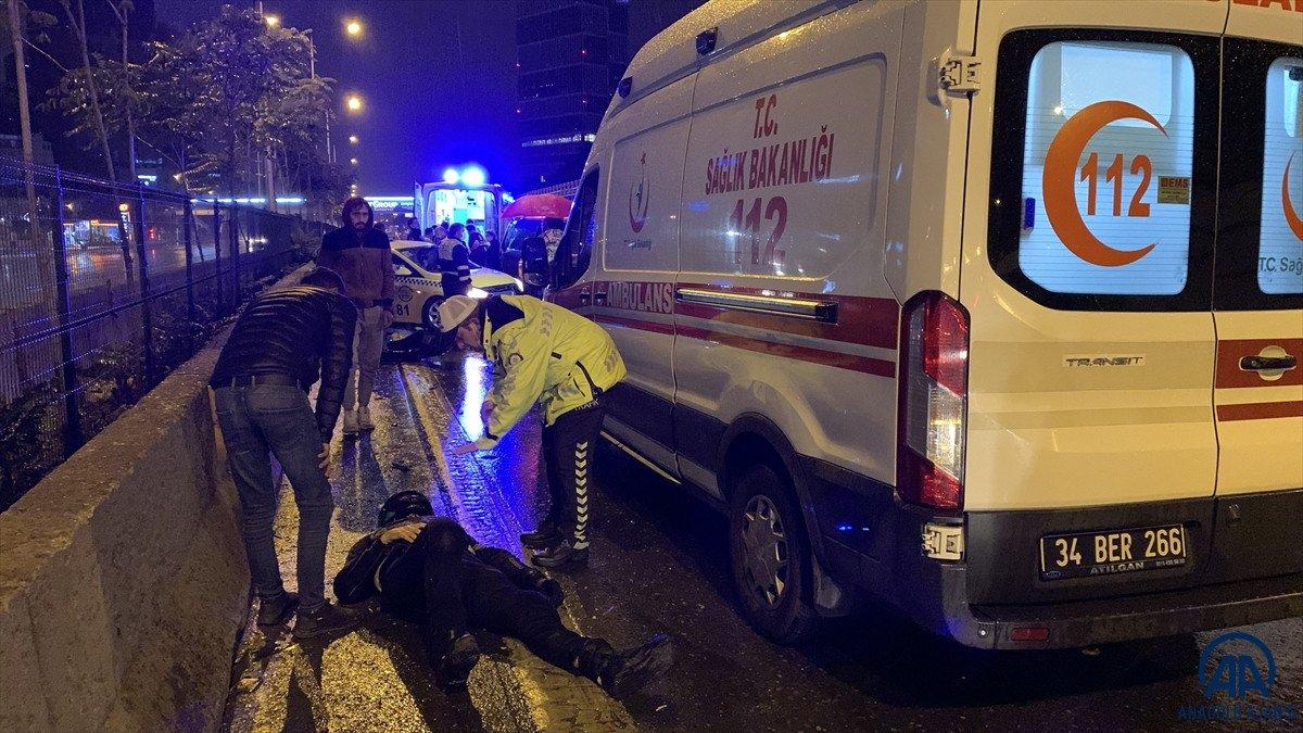 Kadıköy'de zincirleme kaza: 4 yaralı