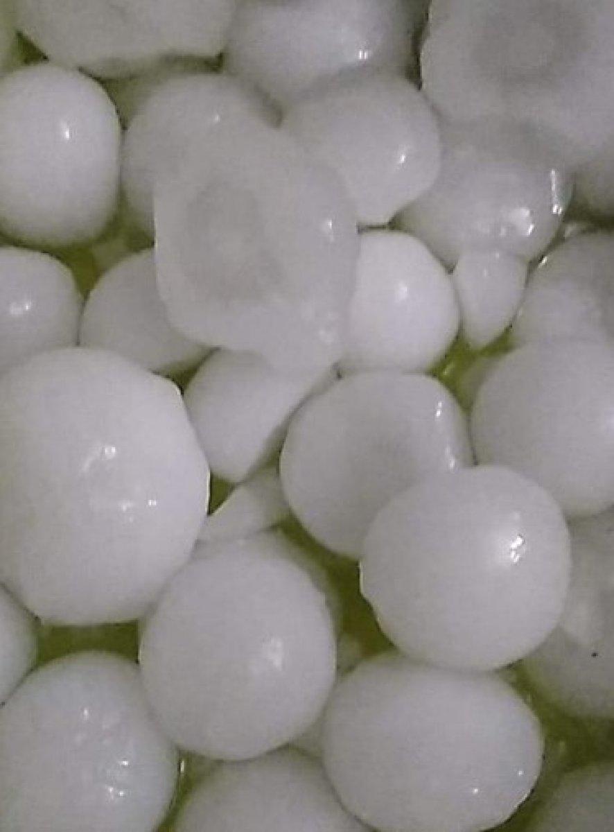 Libya'da ceviz büyüklüğünde dolu