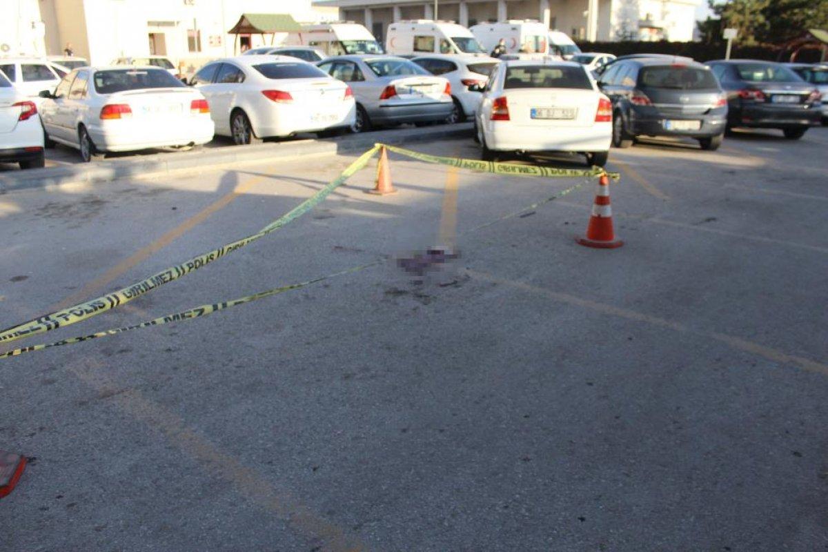 Ankara'da park yeri kavgasında biri çocuk 2 kişi ezildi