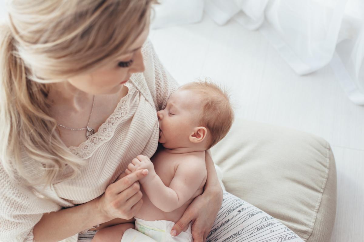 Anne sütü alerjik hastalıklara karşı koruma sağlıyor