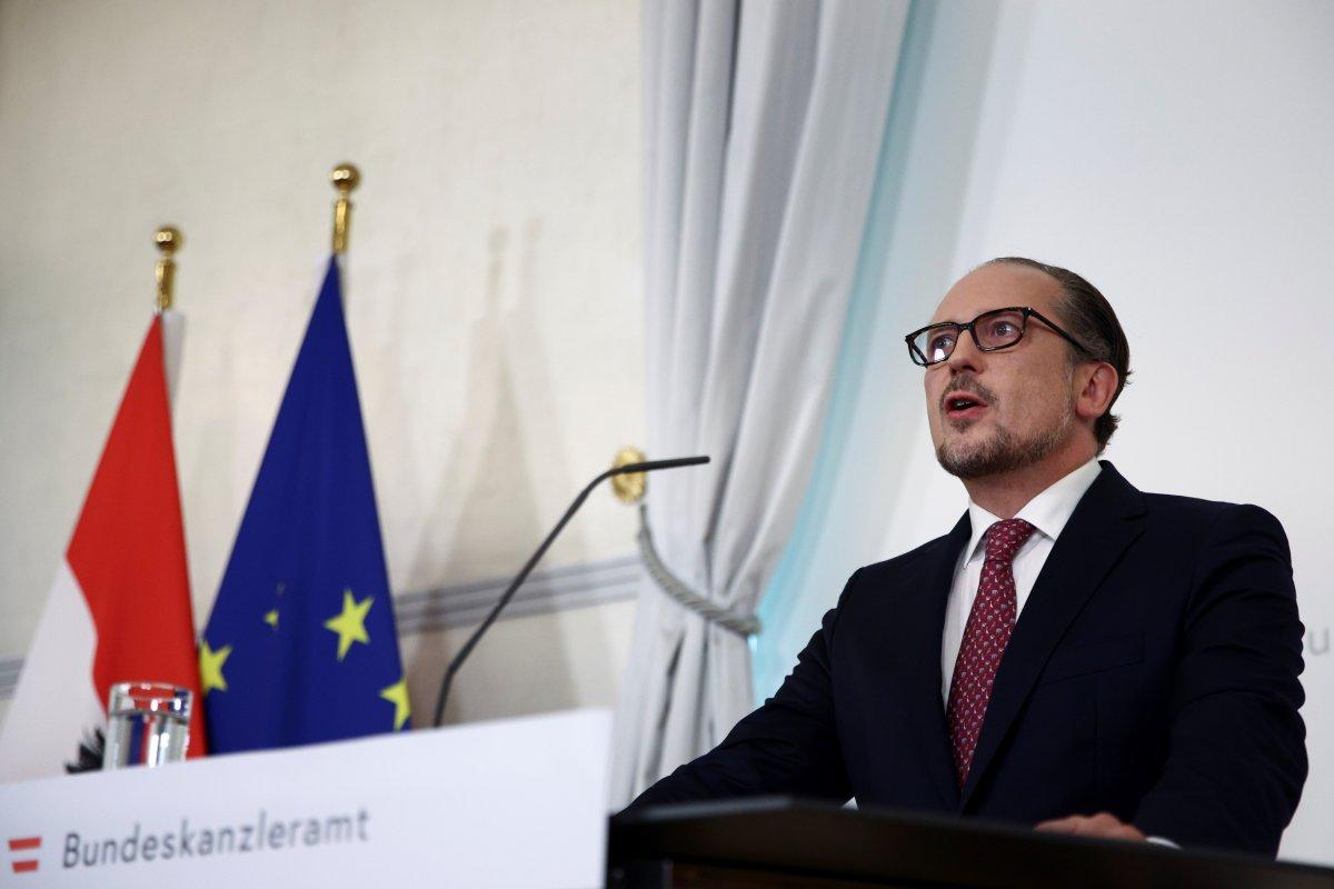 Avusturya'da Alexander Schallenberg, başbakanlık görevini devraldı