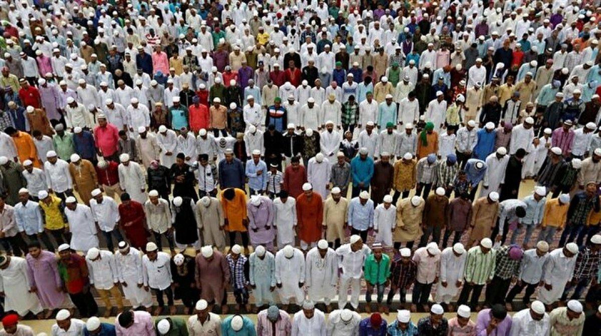 Hindistan'da bir köyde Müslüman aileler için cami inşa edilecek