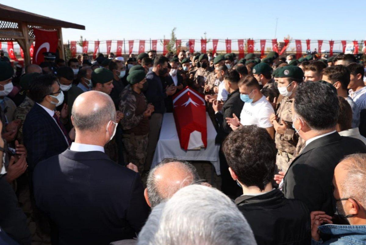 Fırat Kalkanı Harekatı şehitlerine veda