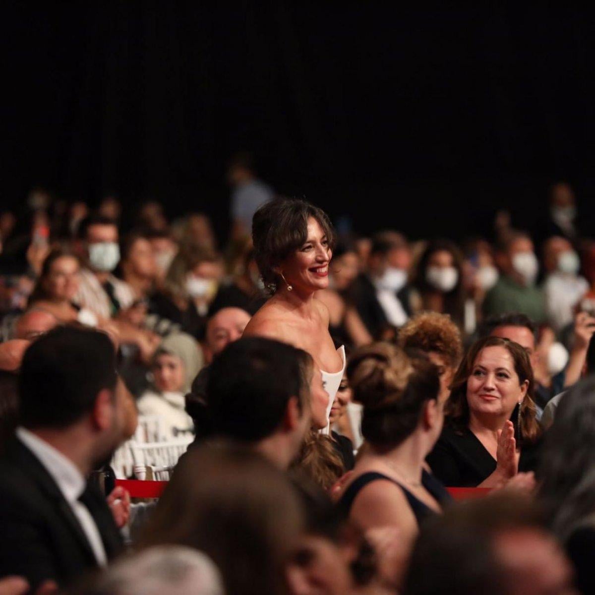 Tamer Karadağlı: Festivalin sanatla alakası yok, tamamen politik