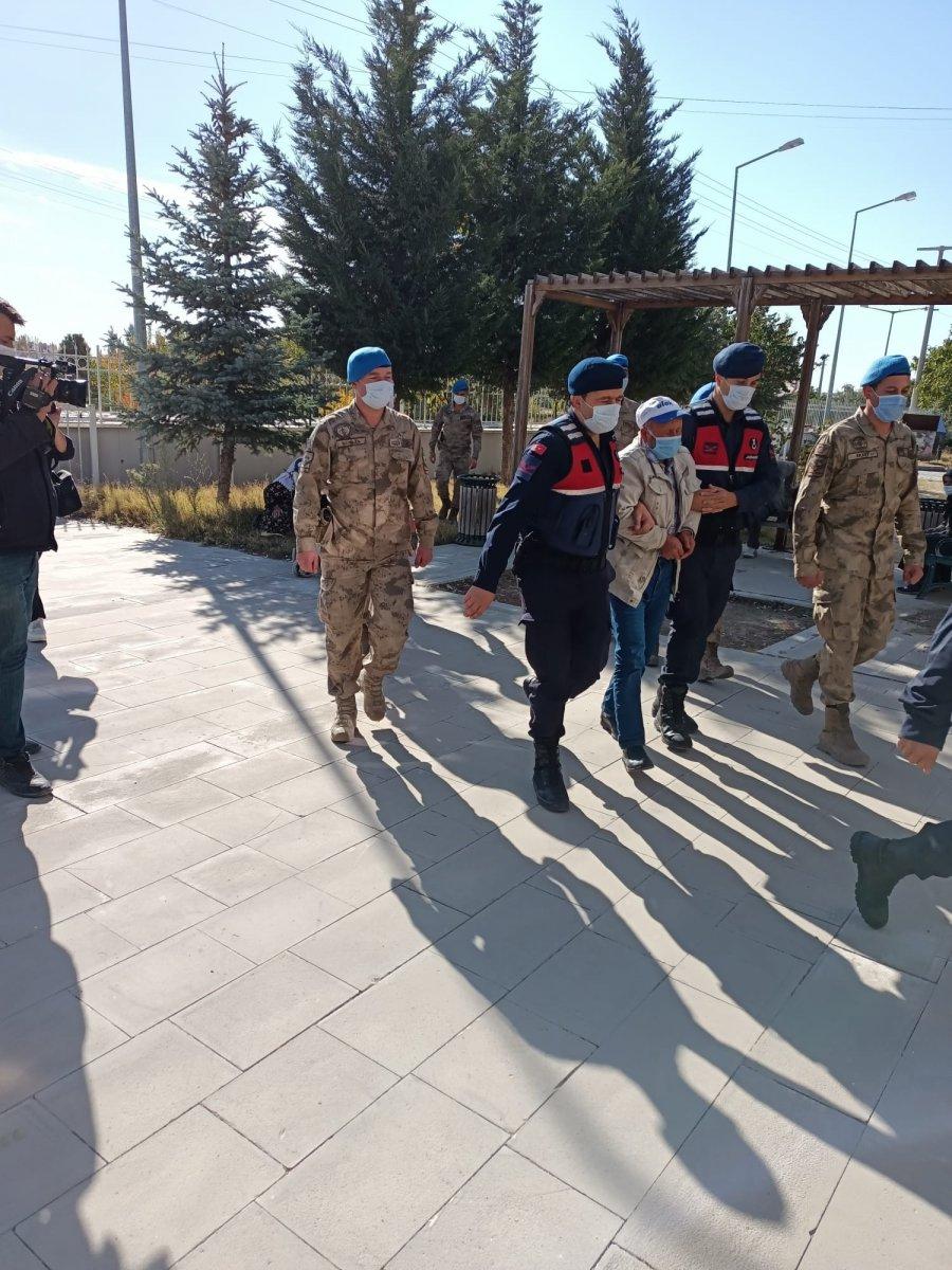 Afyonkarahisar'da kaza yapan servis şoförüne tutuklama