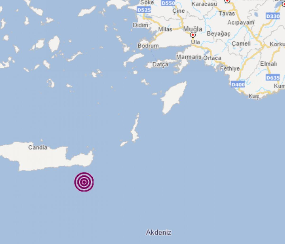 Yunanistan'ın Girit Adası'nda 6.3 büyüklüğünde deprem