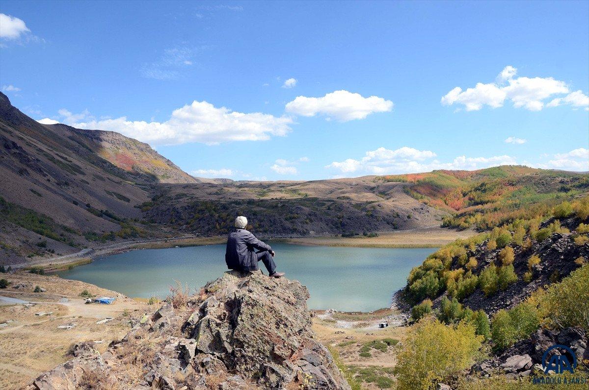 Nemrut'ta 48 yıldır gönüllü bekçilik yapıyor
