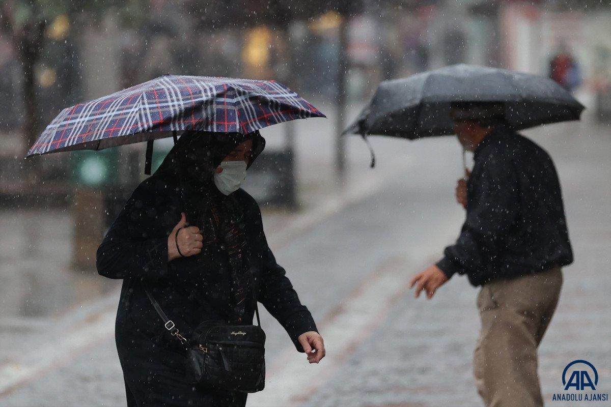Meteoroloji Genel Müdürlüğü'nden kuvvetli yağış uyarısı