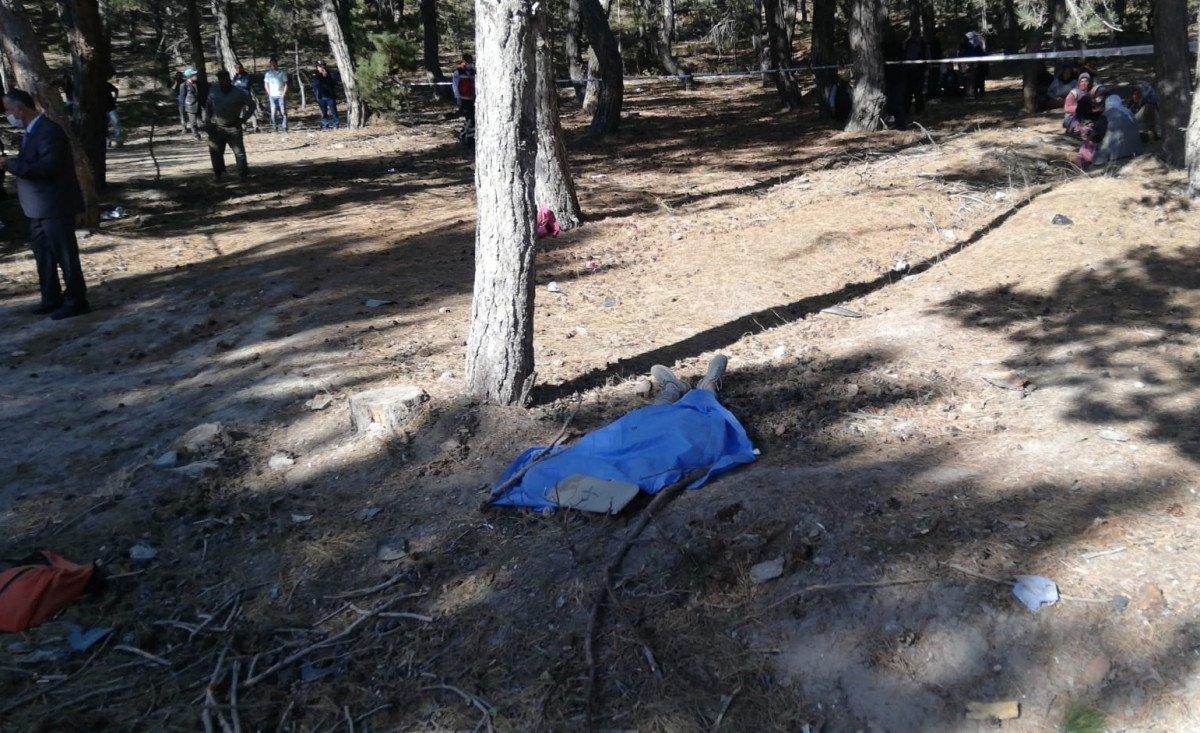 Afyonkarahisar'da kaza yapan servis şoförüne tutuklama