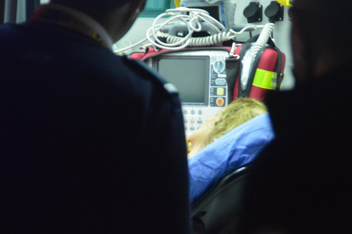 Eyüpsultan’da taksici ata çarptı