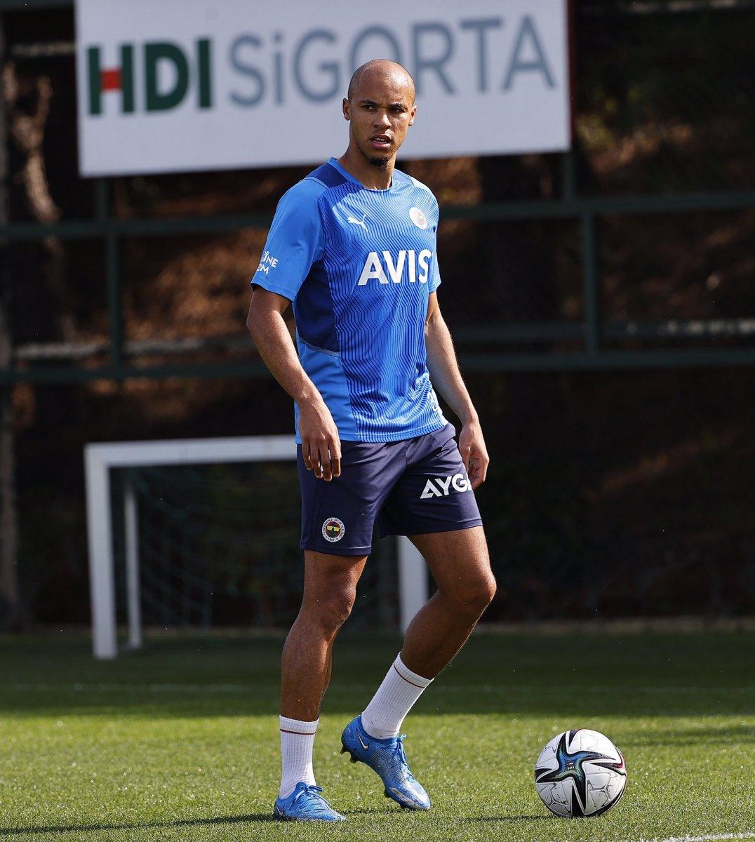 Fenerbahçe'de Marcel Tisserand döndü