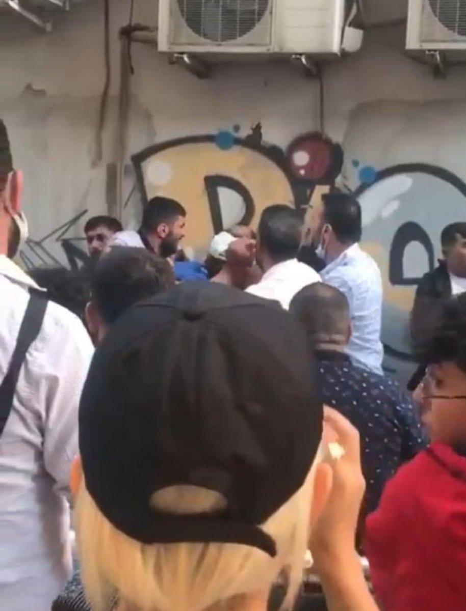 Diyarbakır'da çocuk tacizcisi tekme tokat dövüldü