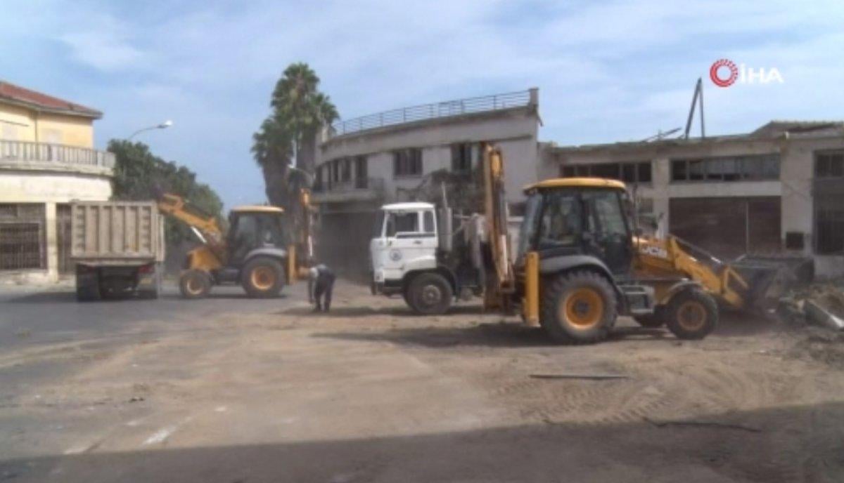 Kapalı Maraş'ın Anexartessia Caddesi'ne yeni kapı