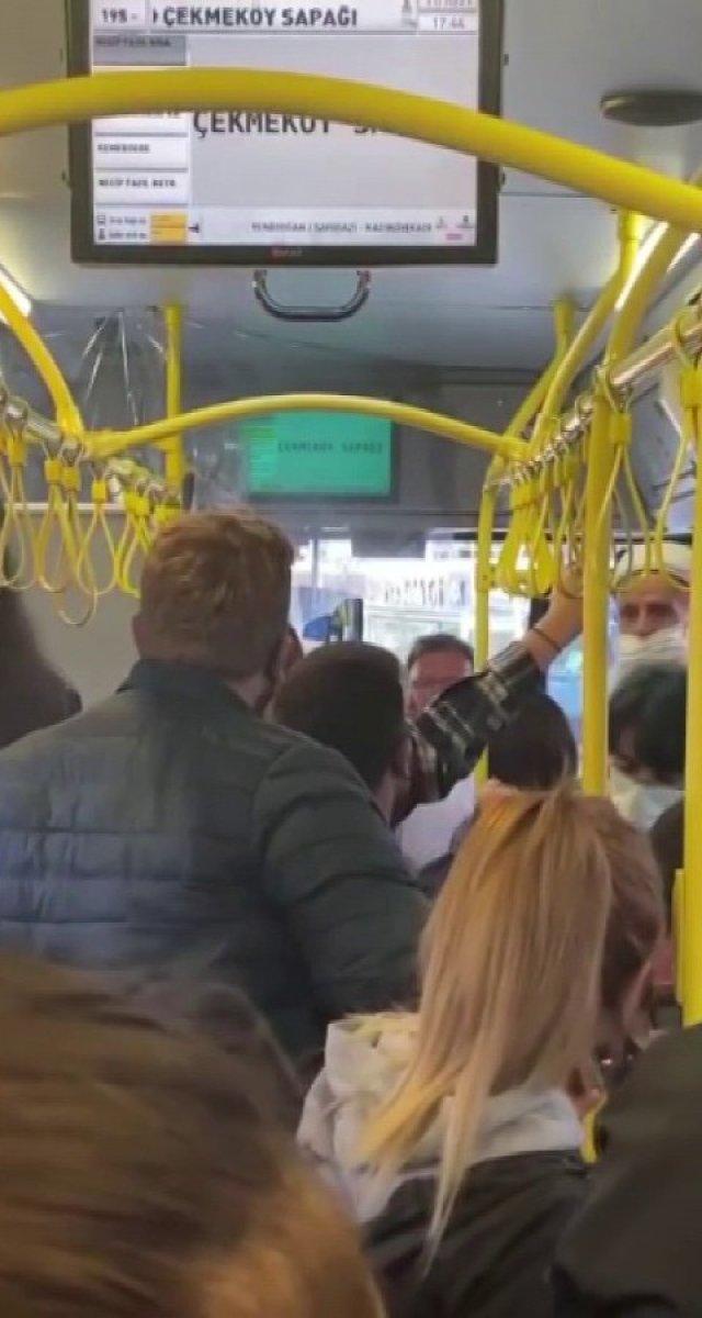 Ümraniye'de İETT şoföründen yolculara: Psikolojim bozuldu aşağı inin