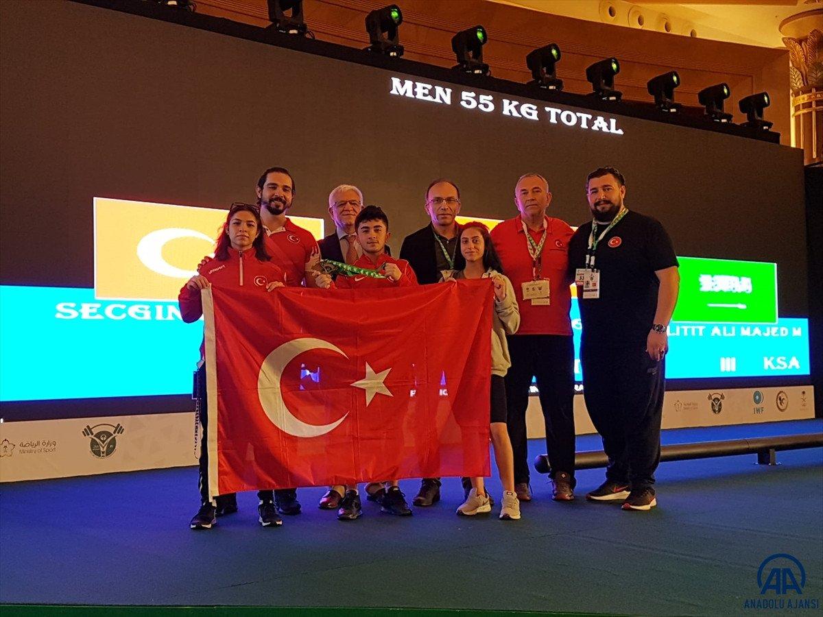 Halter Yıldızlar Dünya Şampiyonası'nda 22 madalya ile tarihi başarı