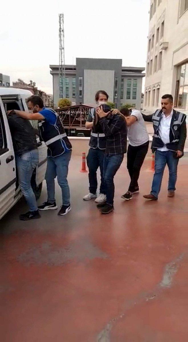 Siirt'te sahte polisler, market ve raflardan kaçak sigara aldı