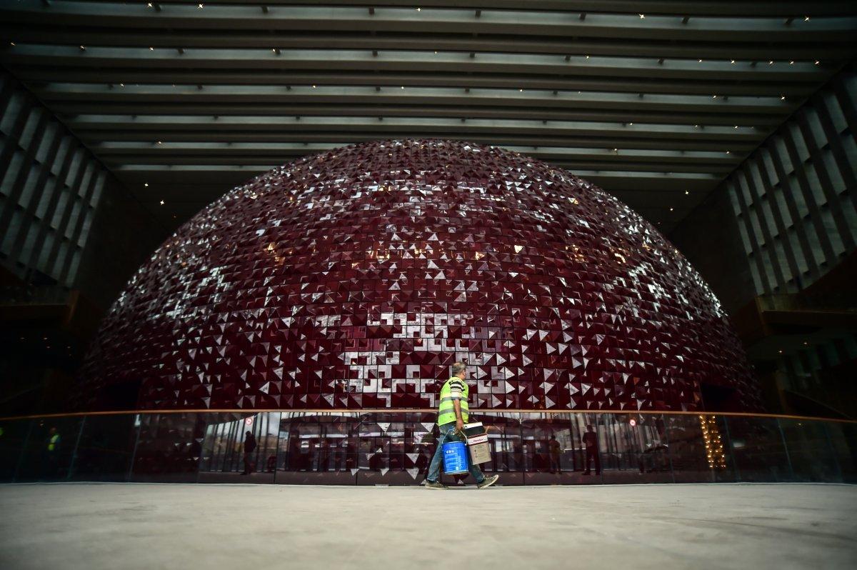 Taksim'deki AKM'nin, açılışa yakın son hali görüntülendi