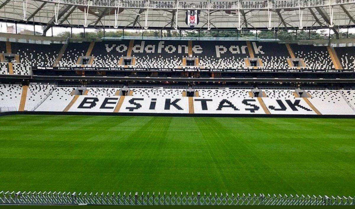 Vodafone Park'ta zemin çalışması