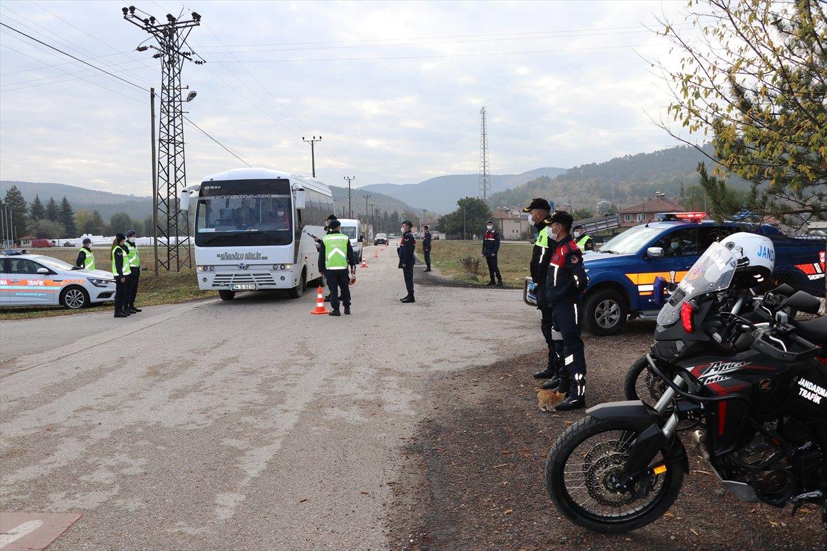 Bolu'da okul servislerine yönelik denetimler sürüyor