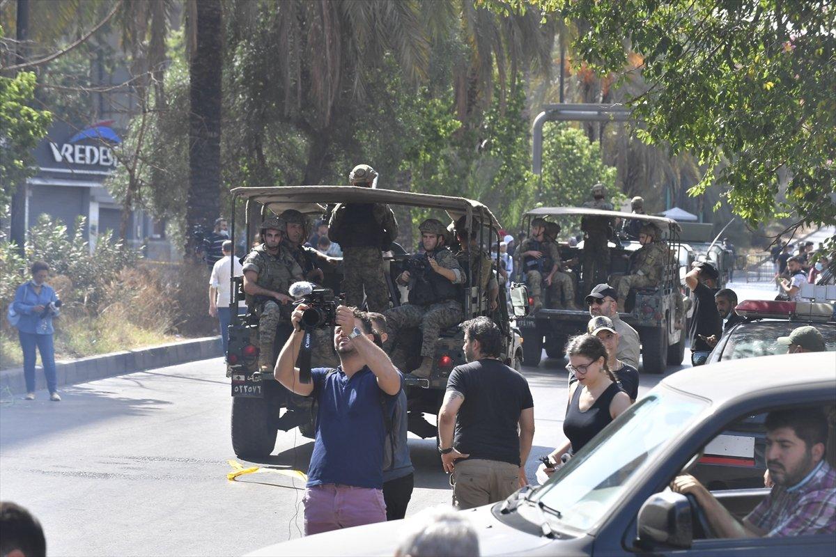 Beyrut'taki patlama soruşturması protesto edilince sokaklar karıştı