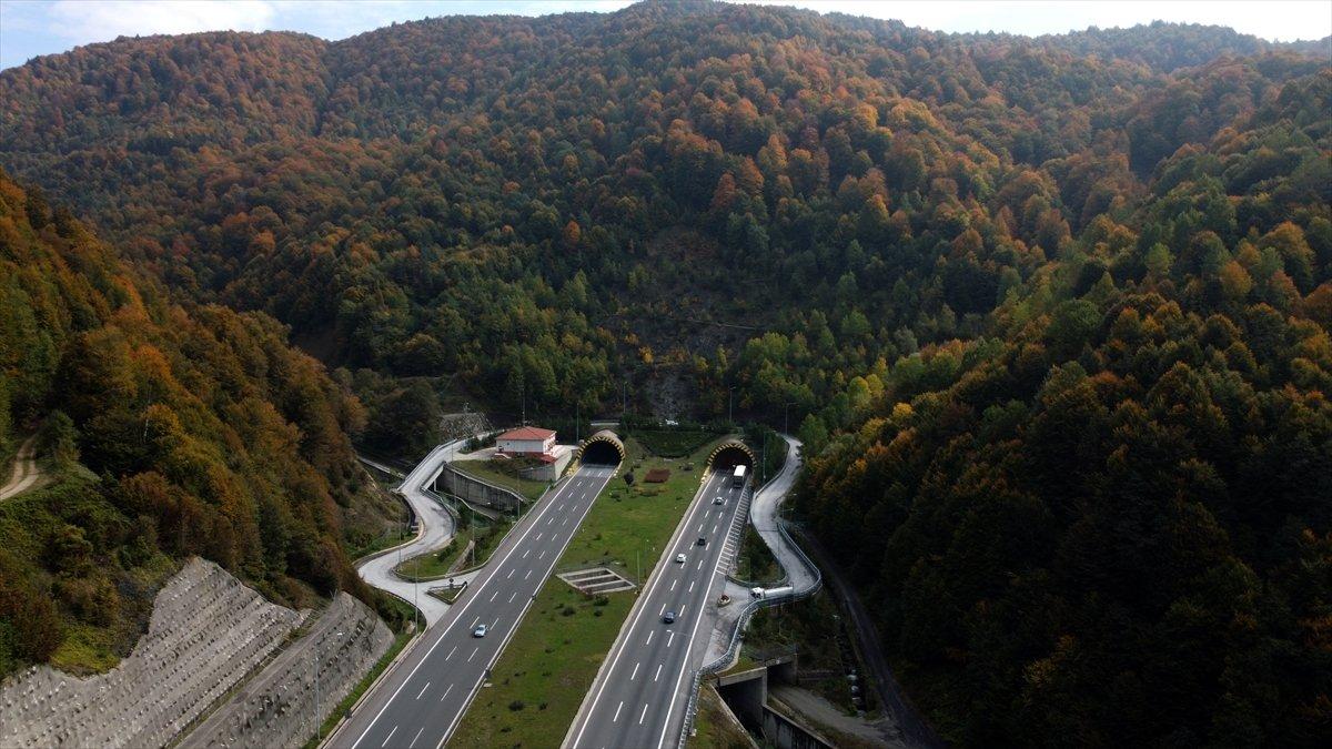 Bolu Dağı'nda sonbaharın renkleri havadan görüntülendi