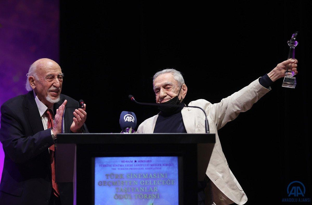 Türk Sinemasını Geçmişten Geleceğe Taşıyanlar ödülleri sahiplerini buldu